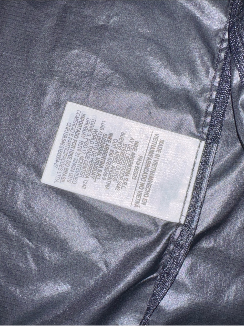 Nike Shield Racer Running Jacket | Women's Small Black Windbreaker - Picture 8 of 8